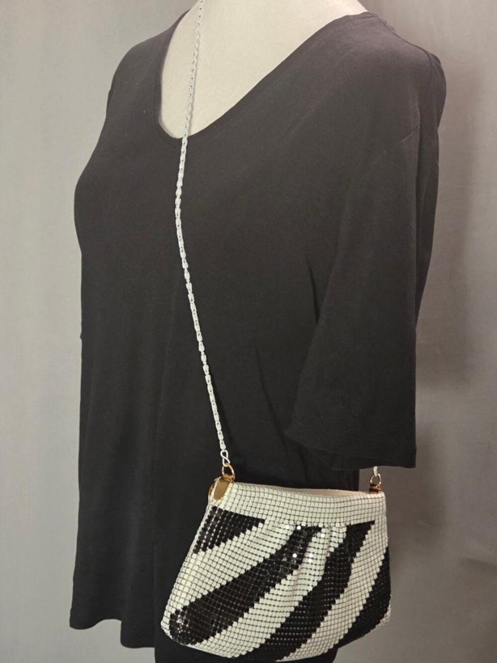 Vintage Black & White Metal Mesh Evening Shoulder Bag